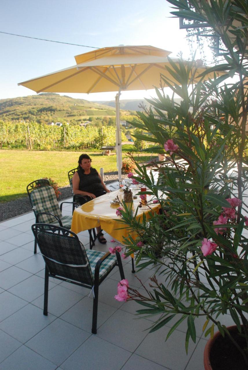 Wein- Und Gaestehaus Genetsch Lieser